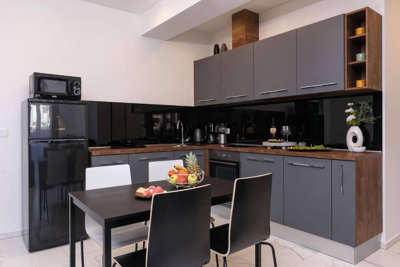 Batinic Apartments Kaštela Buitenkant foto